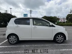 ダイハツ ミライース