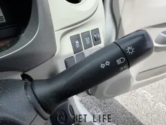 ダイハツ ミライース