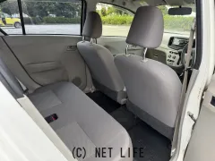 ダイハツ ミライース