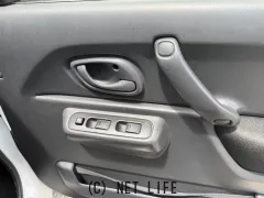 スズキ ジムニー