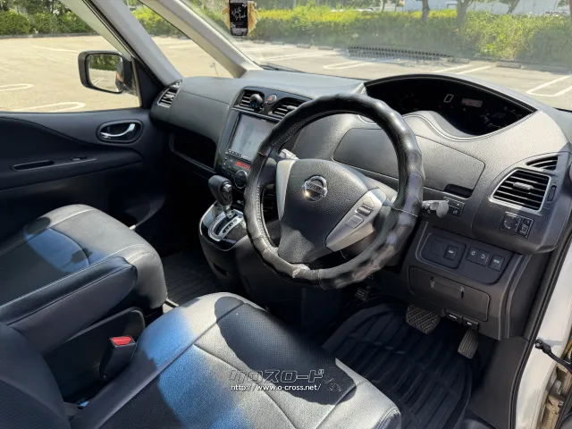 日産 セレナ