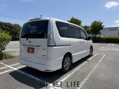 日産 セレナ