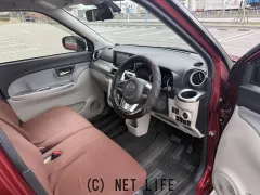 ダイハツ キャスト