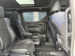 トヨタ ヴェルファイア