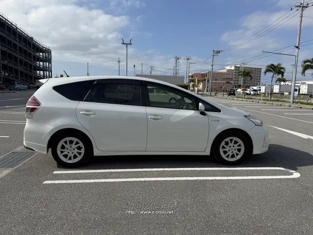 トヨタ プリウスα