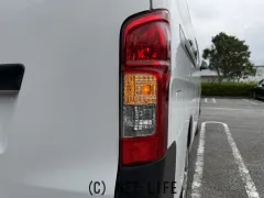 日産 NV350キャラバン