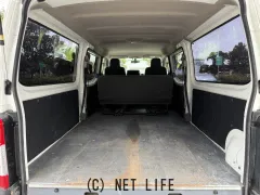 日産 NV350キャラバン