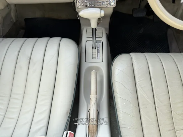 日産 フィガロ