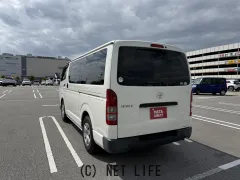 トヨタ ハイエースバン