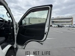 トヨタ ハイエースバン
