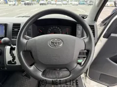 トヨタ ハイエースバン