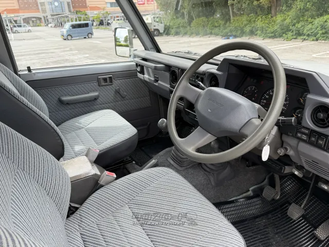 トヨタ ランドクルーザー70