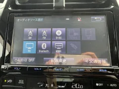 トヨタ プリウス