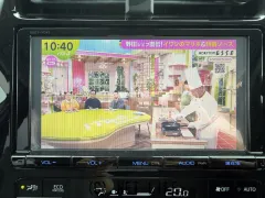 トヨタ プリウス