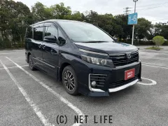 トヨタ ヴォクシー