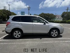 スバル フォレスター