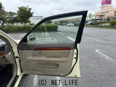 トヨタ プログレ