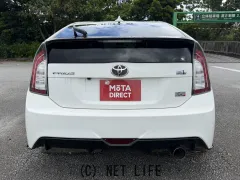 トヨタ プリウス