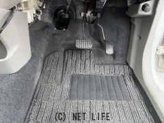 ダイハツ ミライース
