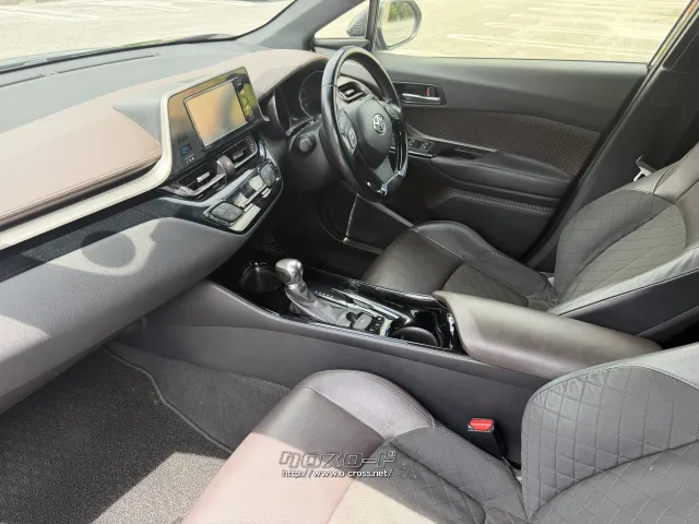 トヨタ C-HR