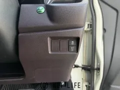 ホンダ N-WGN