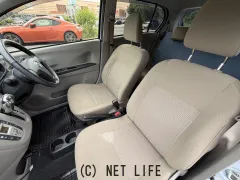 ダイハツ ミライース