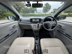 ダイハツ ミライース