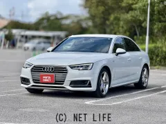 アウディ A4