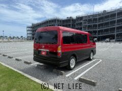トヨタ ハイエース