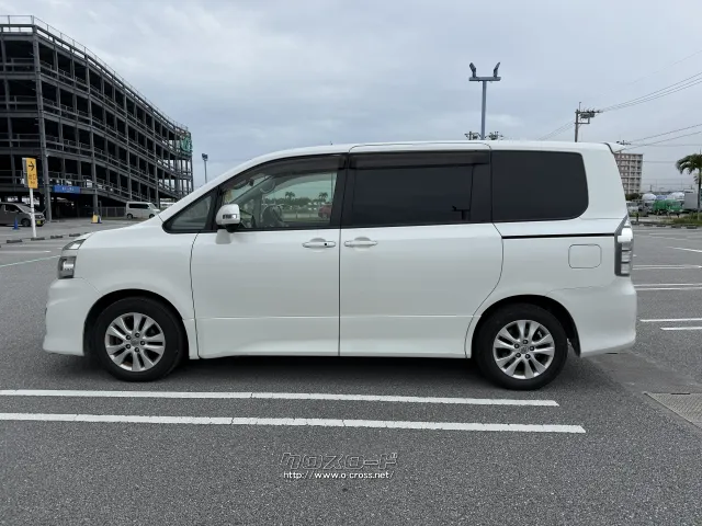 トヨタ ヴォクシー