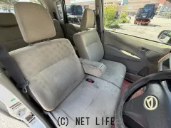 ダイハツ ムーヴ