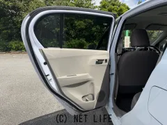 ダイハツ ミライース