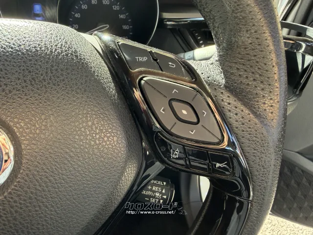 トヨタ C-HR