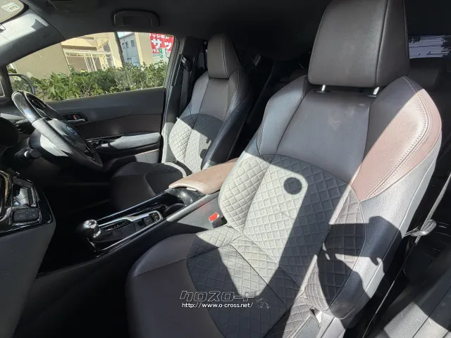 トヨタ C-HR