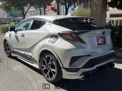 トヨタ C-HR