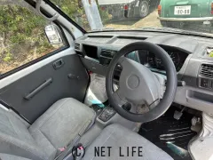 日産 NT100クリッパー