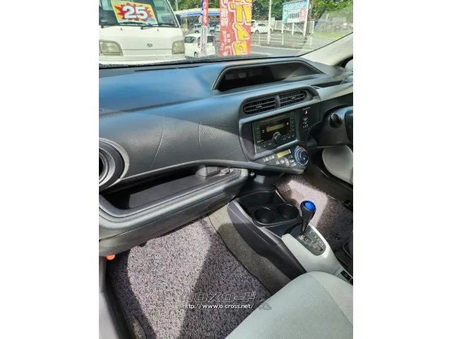 トヨタ アクア