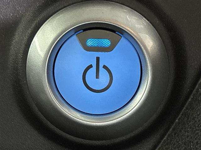 日産 リーフ
