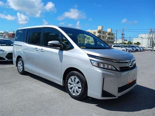 トヨタ ヴォクシー