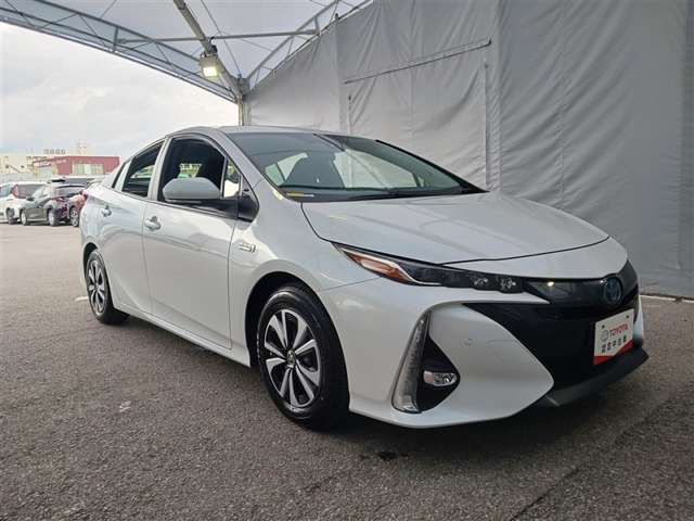 トヨタ プリウスPHV