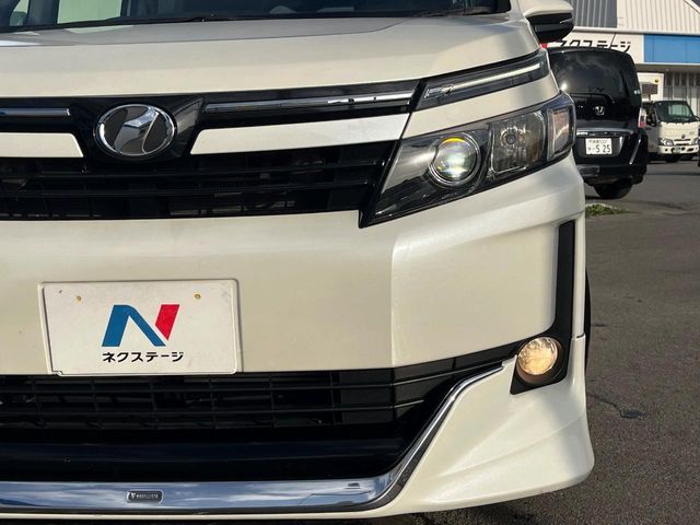 トヨタ ヴォクシー