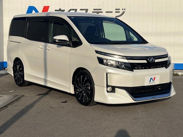 トヨタ ヴォクシー