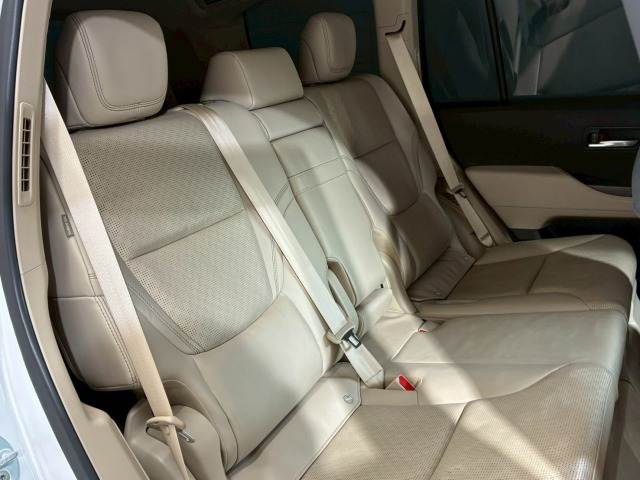 トヨタ ランドクルーザー300