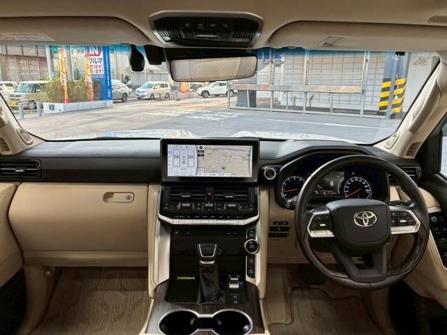 トヨタ ランドクルーザー300