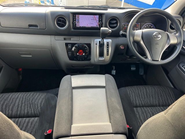 日産 NV350キャラバン