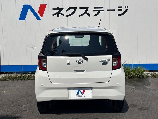 ダイハツ ミライース