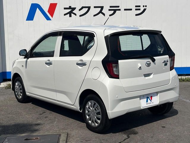 ダイハツ ミライース