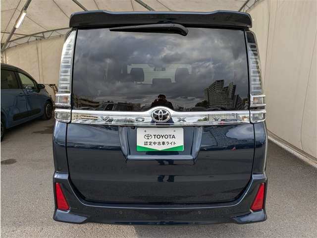 トヨタ ヴォクシー