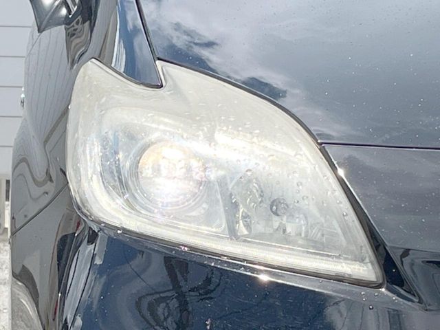 トヨタ プリウス