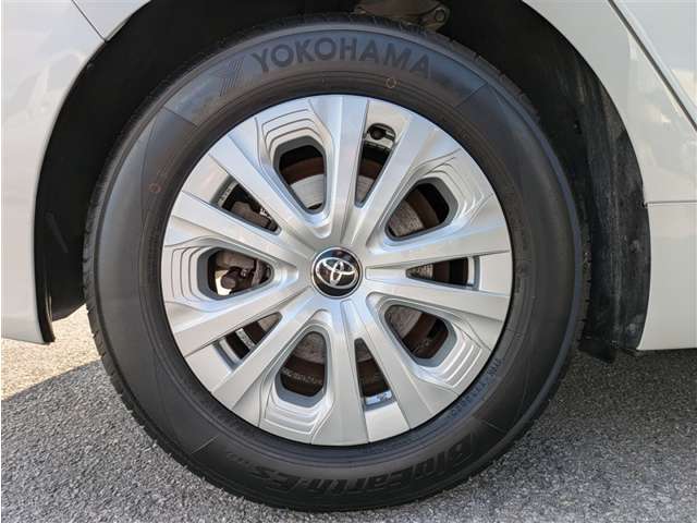 トヨタ プリウス